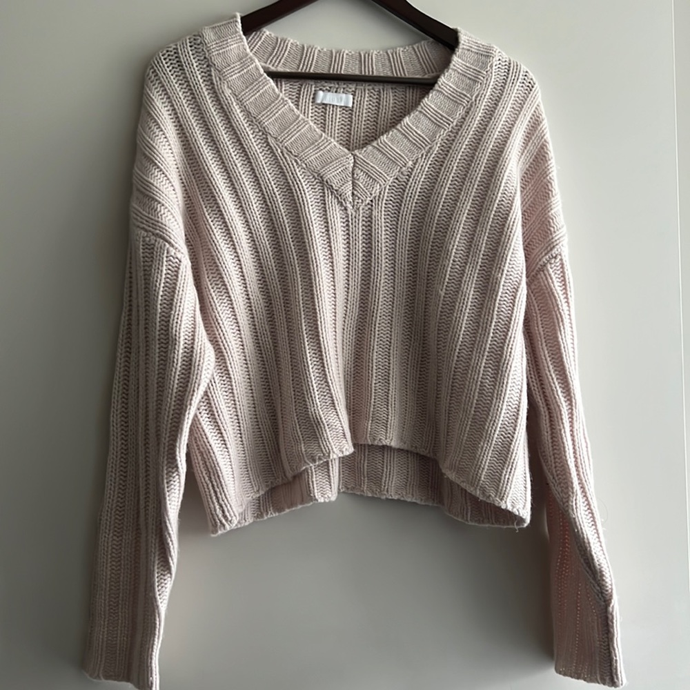 Sablyn 100% cashmere v neck sweater